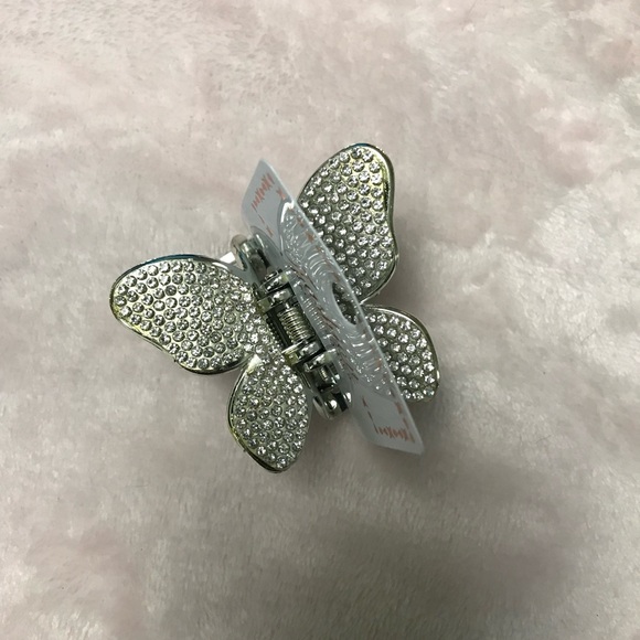 ✨✨5/$10✨✨ Butterfly Fashion Hair Accessories Claw Clip Silver & Rhinestones New - Picture 2 of 14